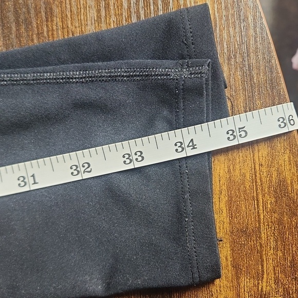 Under Armour Women’s Black XS Leggings - Picture 7 of 7